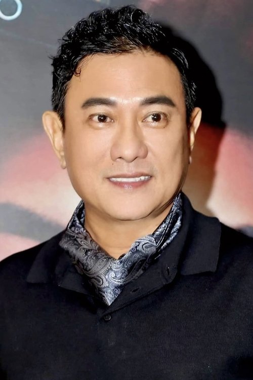 Hoàng Phúc as Thu Le's father