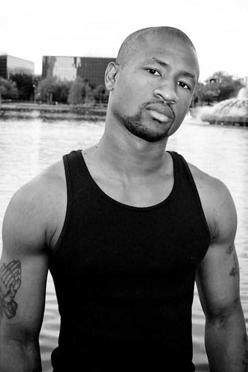 HenRii Coleman as Troy