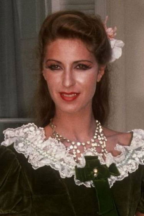 Manault Didier as Isabelle