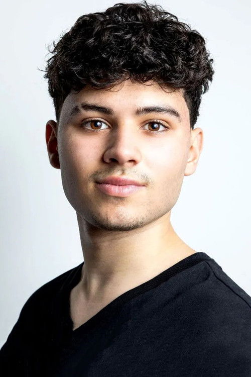 Harvey Elgood as Oscar