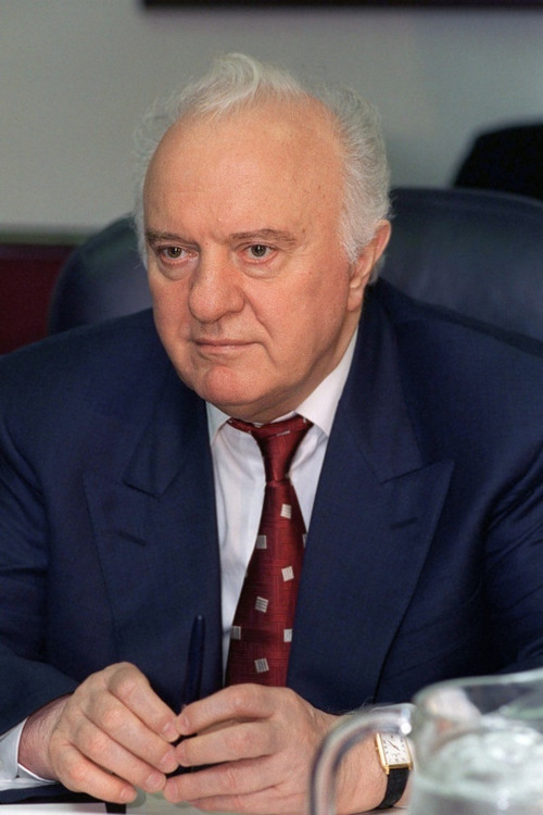 Eduard Shevardnadze as Self