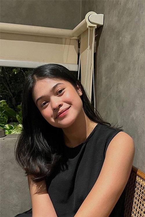 Anastasya Kumala as Lily