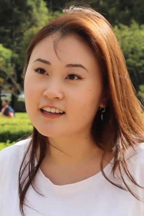 Amanda Sayuri Hashimoto as Self