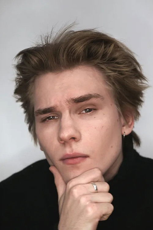 Андрей Афанасьев as Жора