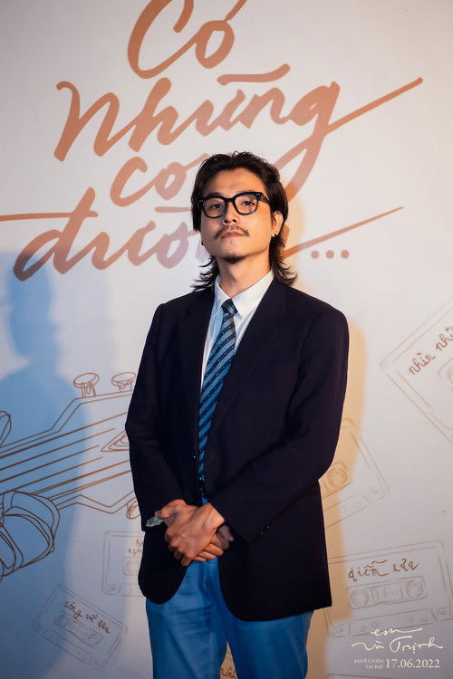 Việt Hưng as Định Công