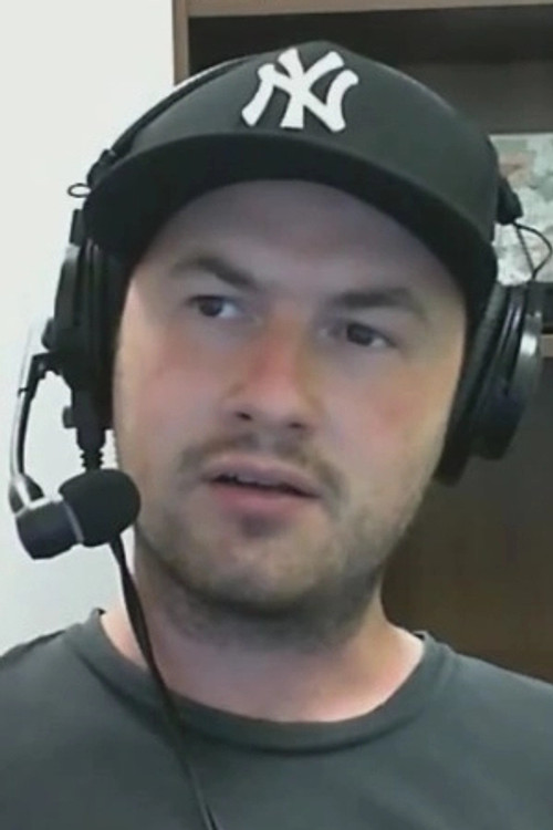 Chris Lovasz as Sips