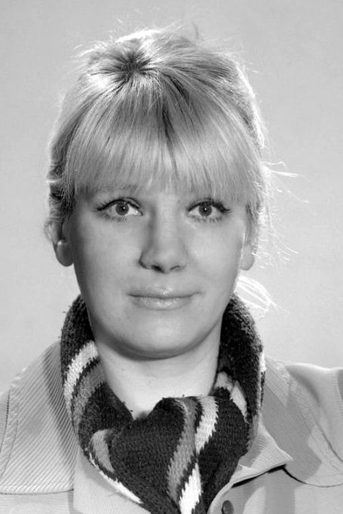 Kseniya Minina as Клава Себейкина