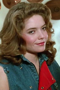 Lola Lesheim as Wanda Gomez