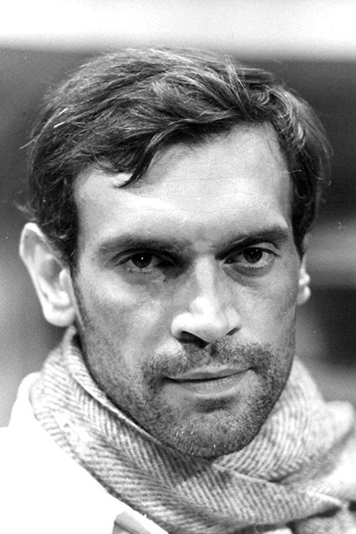 Alain Saury as François