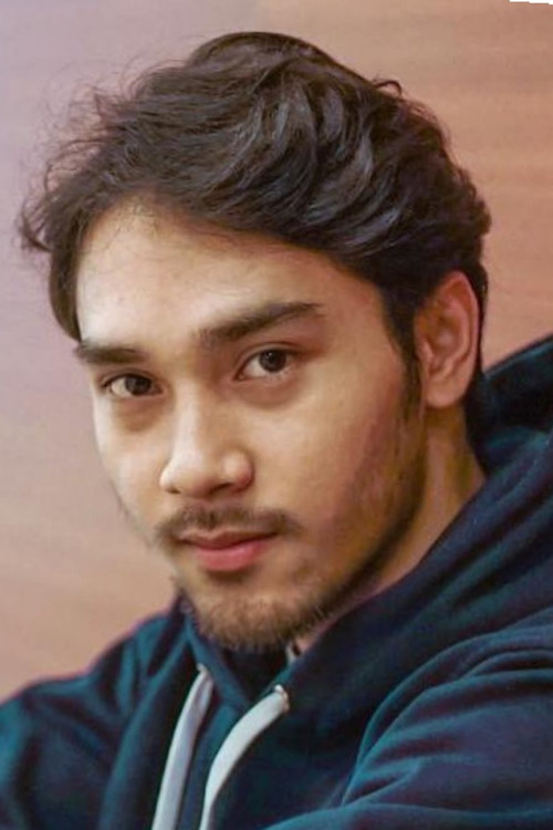 Achmad Megantara as Michael Nara