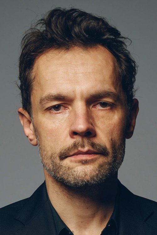 Darius Gumauskas as Tomas