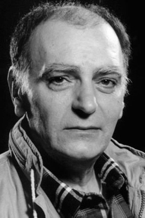 Francisco Casares as El Padre