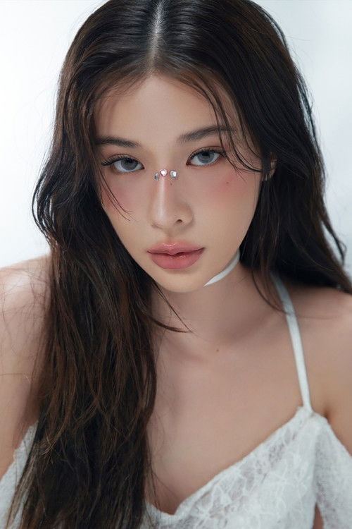 Supassara Thanachart as Dao