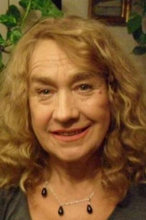 Krystyna Wolańska as Jola