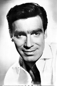 Jürgen Goslar as Sous-Lieutenant de la Roncière