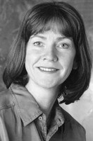 Hanna María Karlsdóttir as Sýslumannsfrú