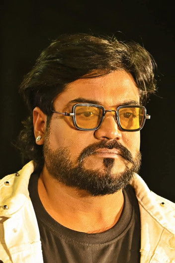 Raja Datta as Bhojon