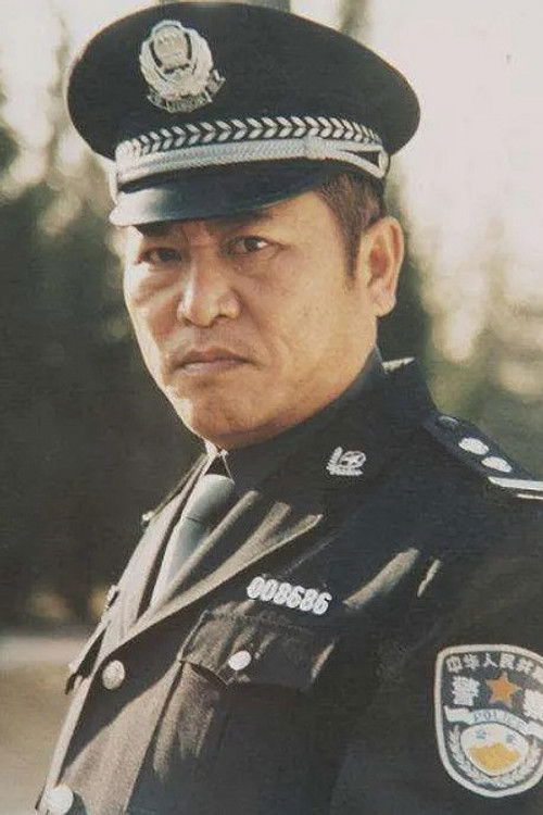 Li Zhonghua as Guan Gen