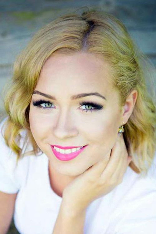 Mirjam Mesak as Iolanta