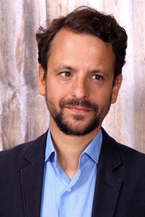 Maxime d'Aboville as Adjoint Proviseur