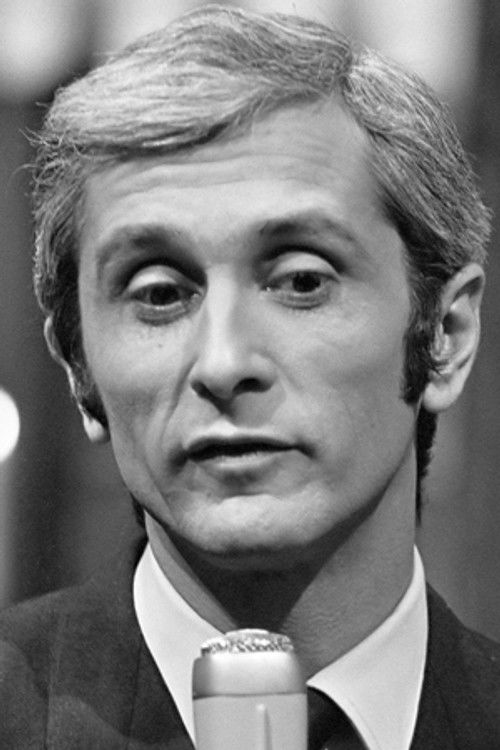 Marcel Amont as Self