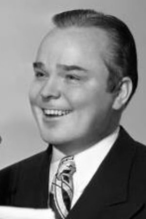 Claude Stroud as Sid Arbuck