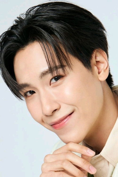 Panachai Sriariyarungruang as Tul