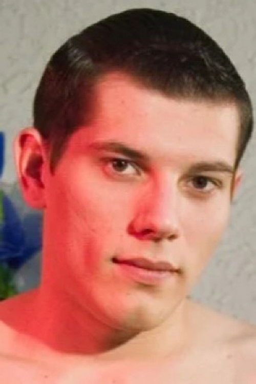 Sascha Steigenberger as 