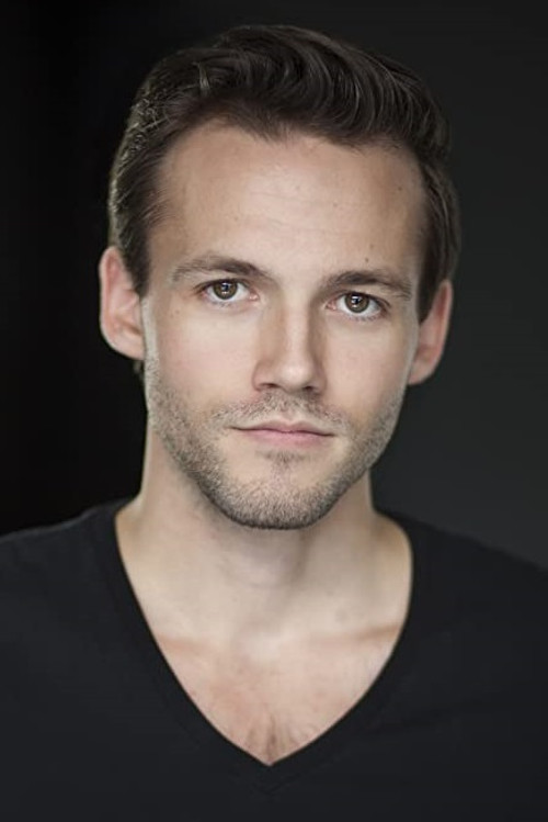 Brad Bergeron as Paparazzi