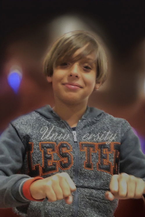 Ícaro Costa Carneosso as Atração Fugitiva nº 1982-25