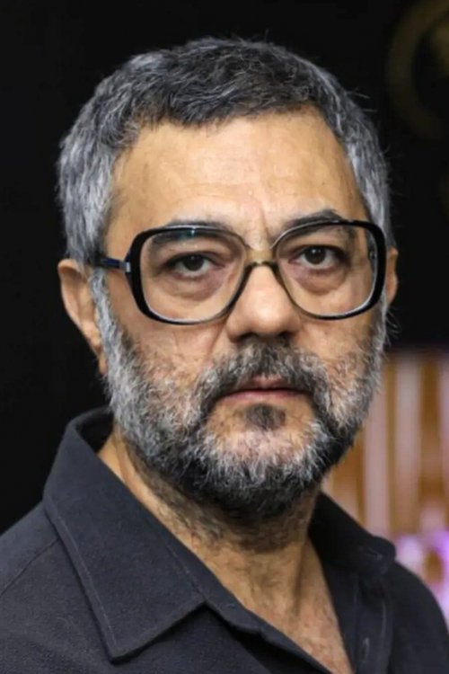 Alireza Sanifar as Naser