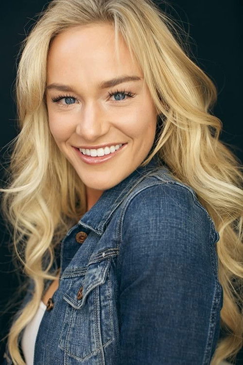 Katherine Klosterman as Carli