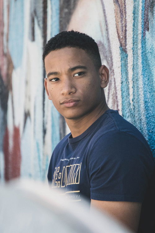 Dewald Demas as Vampire in the woods