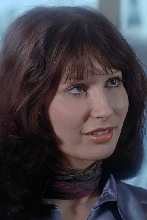 Marie Hélène Règne as Joelle