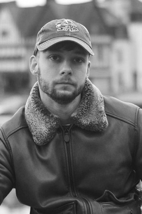 Nicolas Halet as Le conducteur