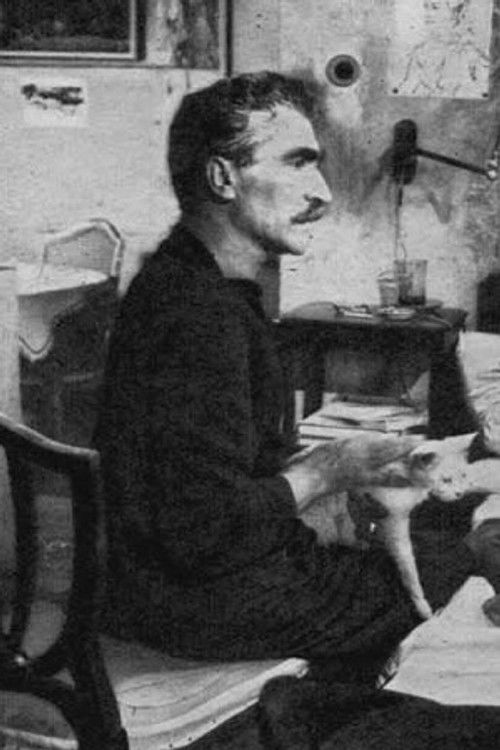 Orféo Tamburi as Olivier