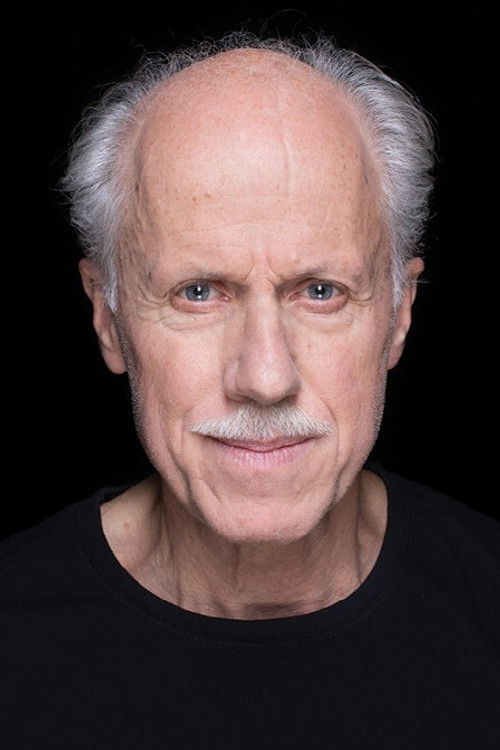 Aleksander Machalica as Maciek