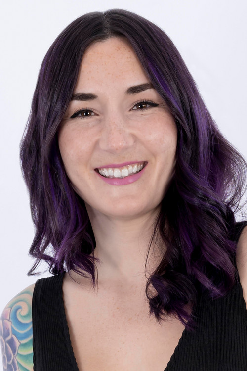 Sarah-Émilie Deschamps as 