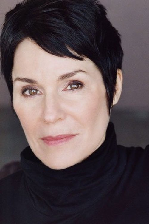 Jennifer Lee Pryor as Helen Clark