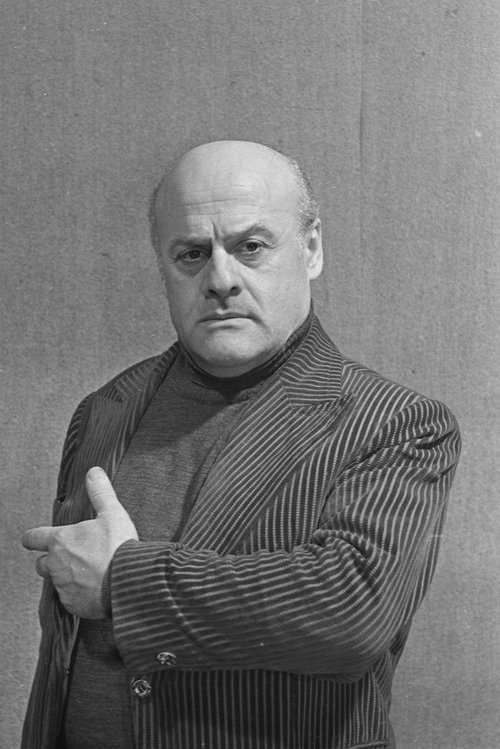 Tariel Sakvarelidze as peasant