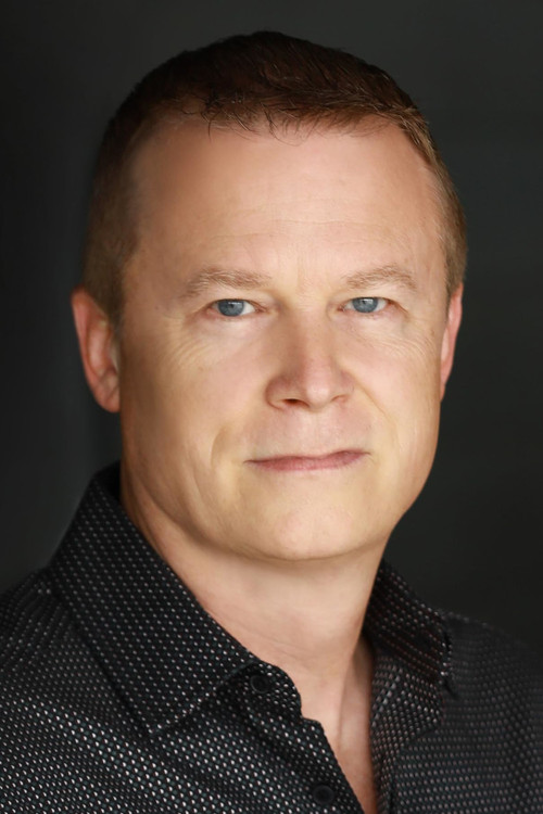 David Stokey as Thomas Chaney Sr.