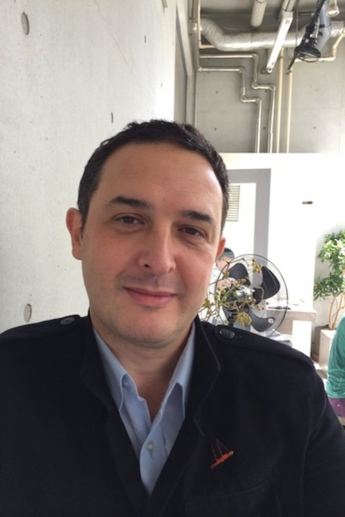 Michel Temman as Self