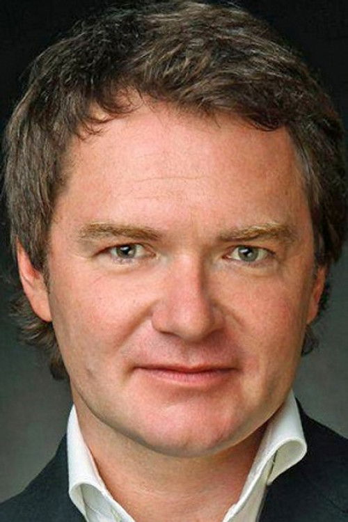 Alexey Tikhonov as Sergey Avotin