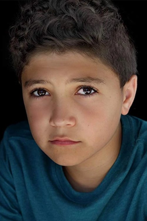 Steele Gagnon as Cale Weinke