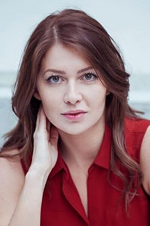 Jessica Morali as Nola