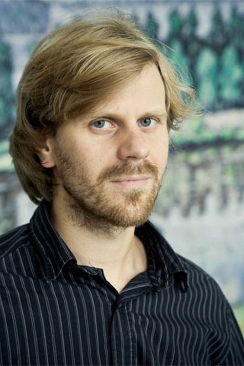 Karol Kuntsel as Oskar