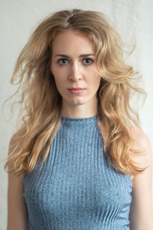 Fiona Ristl as Jenny Greisemann