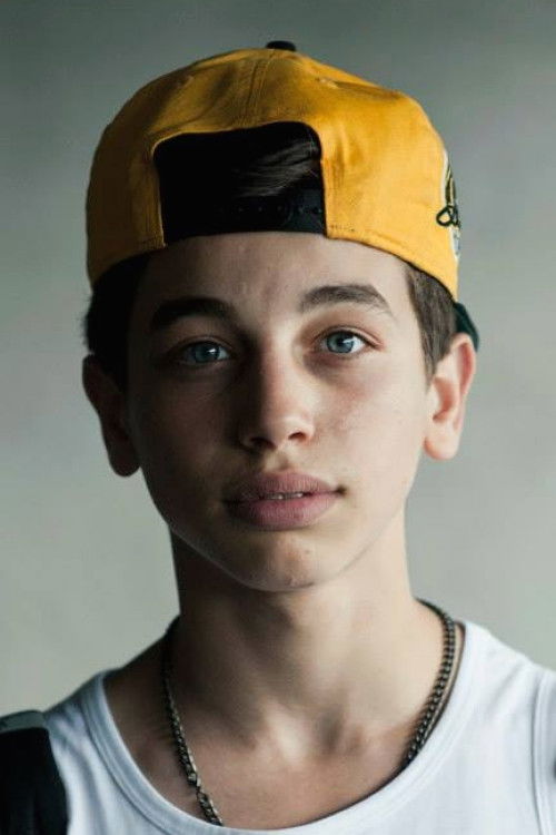 Mohammed Alghoul as Amir