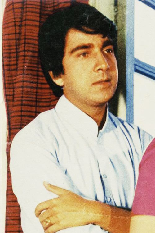 Rakesh Pandey as Prakash Mariwalla