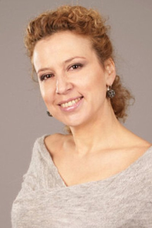 Silvia Lulcheva as Tamara